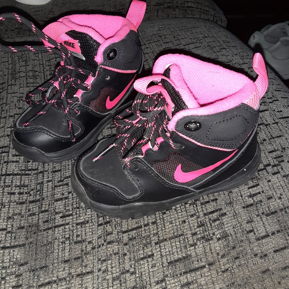 Nike Boots